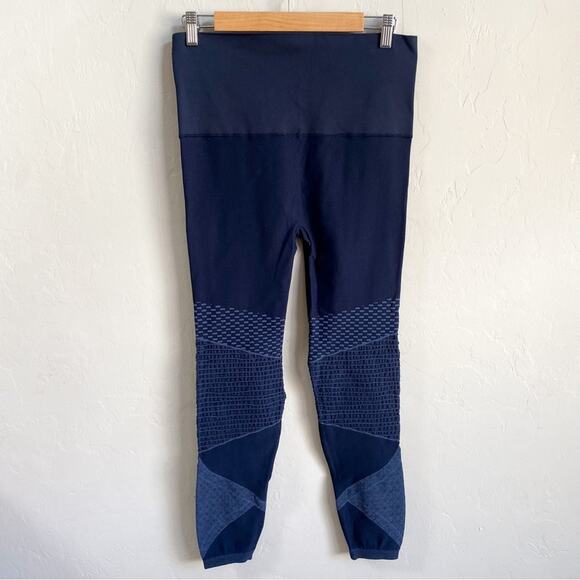NWT Spanx Look at Me Now Moto Leggings 1X - Picture 6 of 8